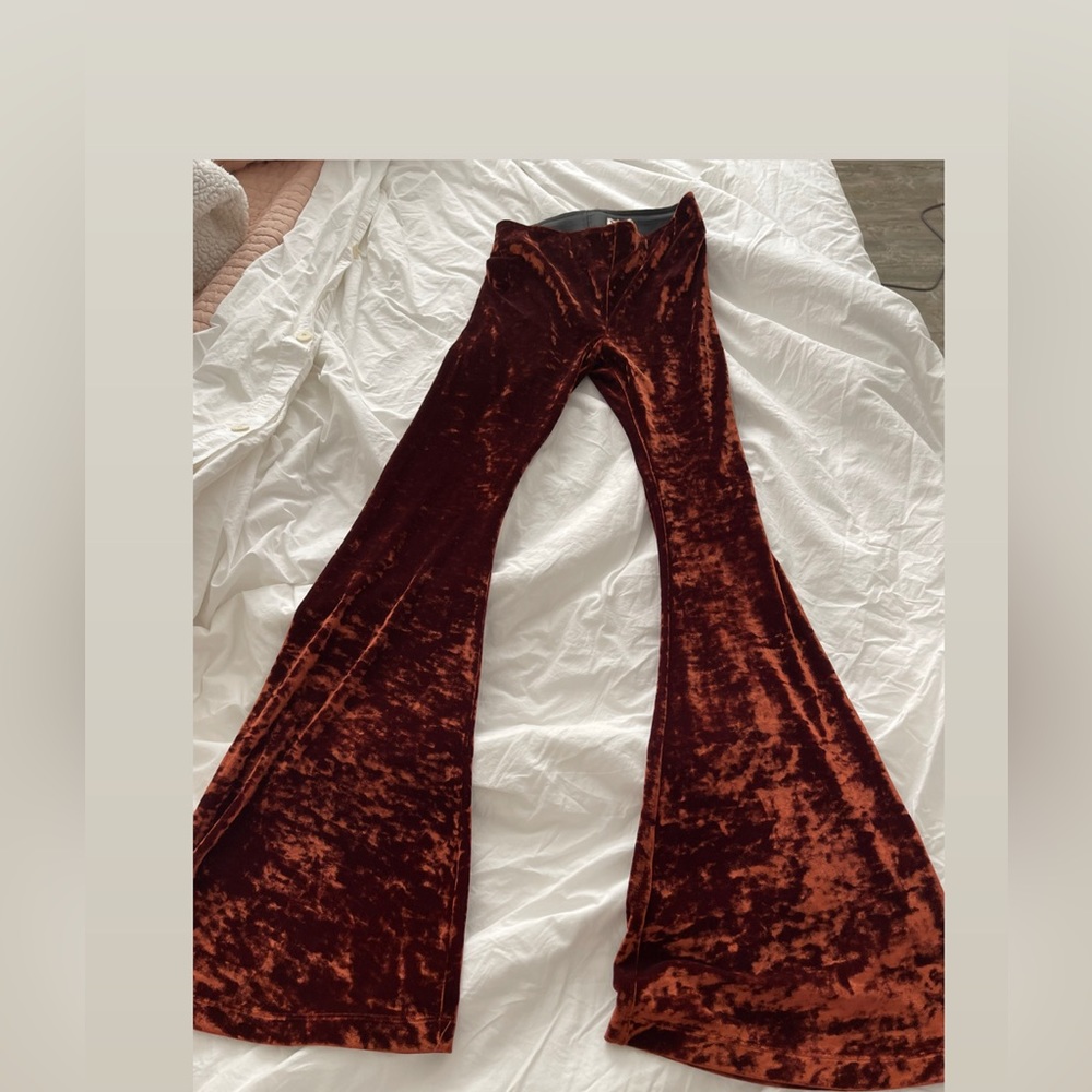 Show Me Your Mumu Velvet Bam Bam Bells Rust Medium Flare Pants